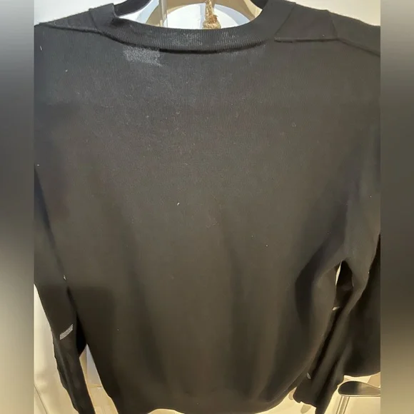 Men’s Black Burberry London England Sweater with detailed sleeve Size Large - Picture 8 of 8